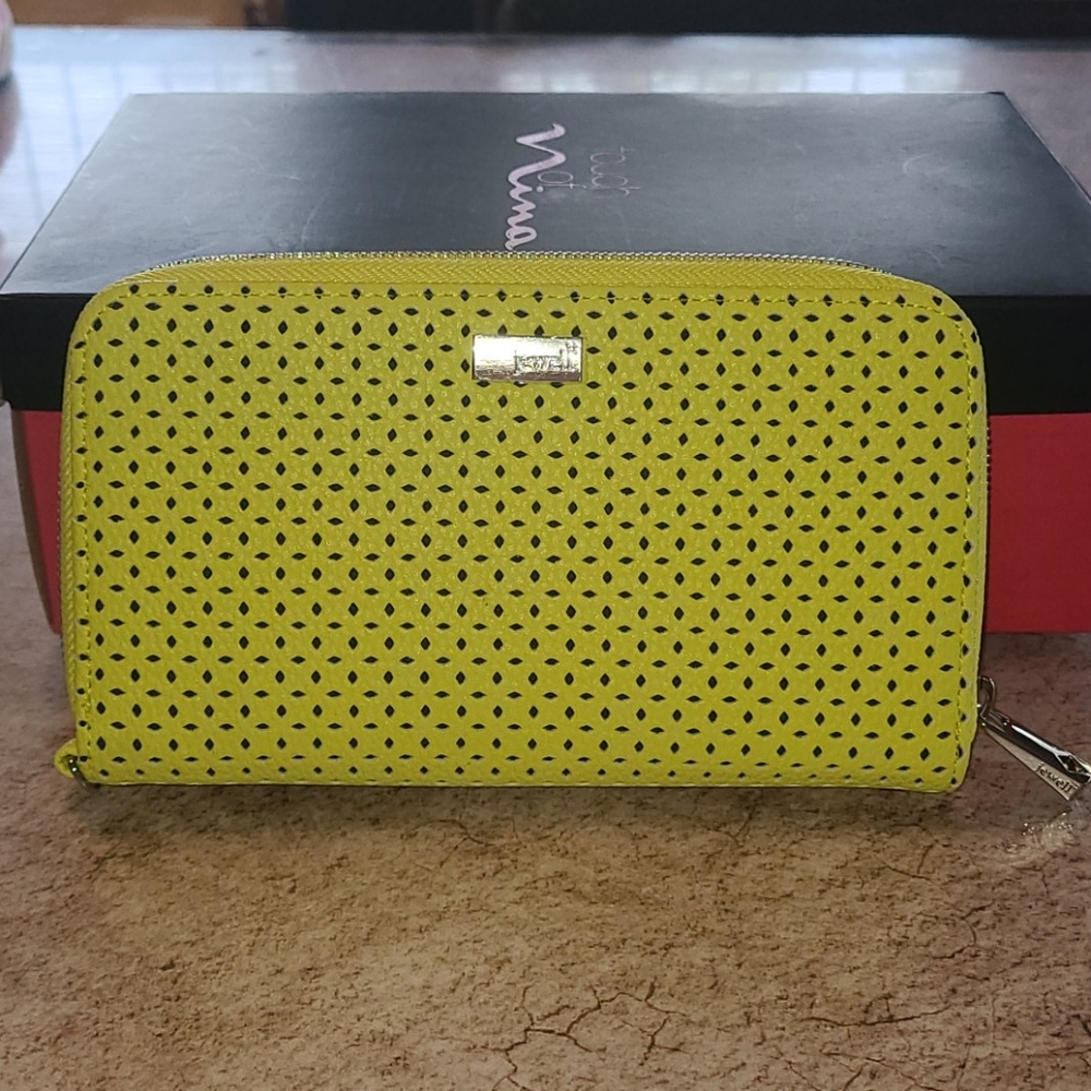 All about the Benjamin's thirty-one wallet